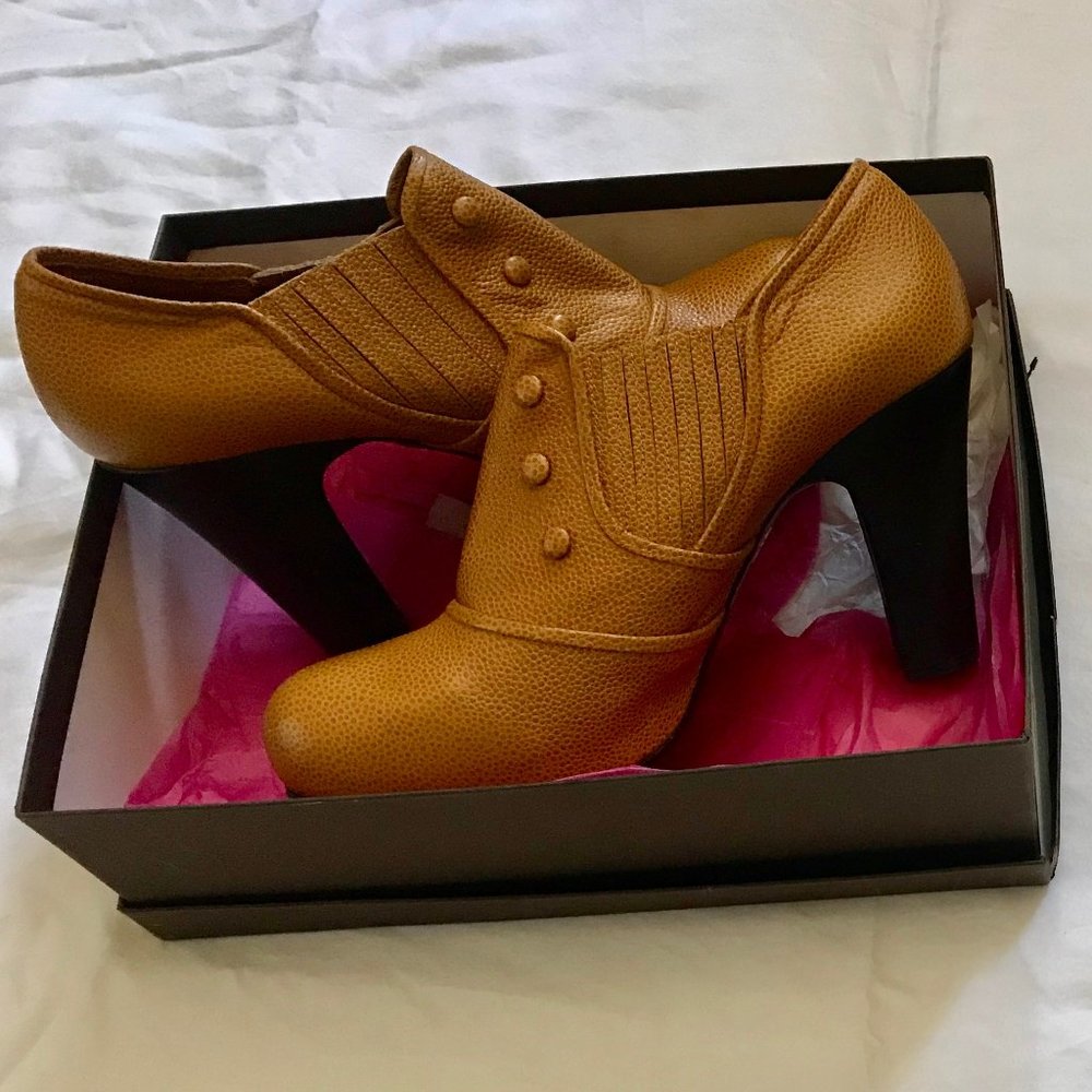 Chie Mihara Otemba Heels